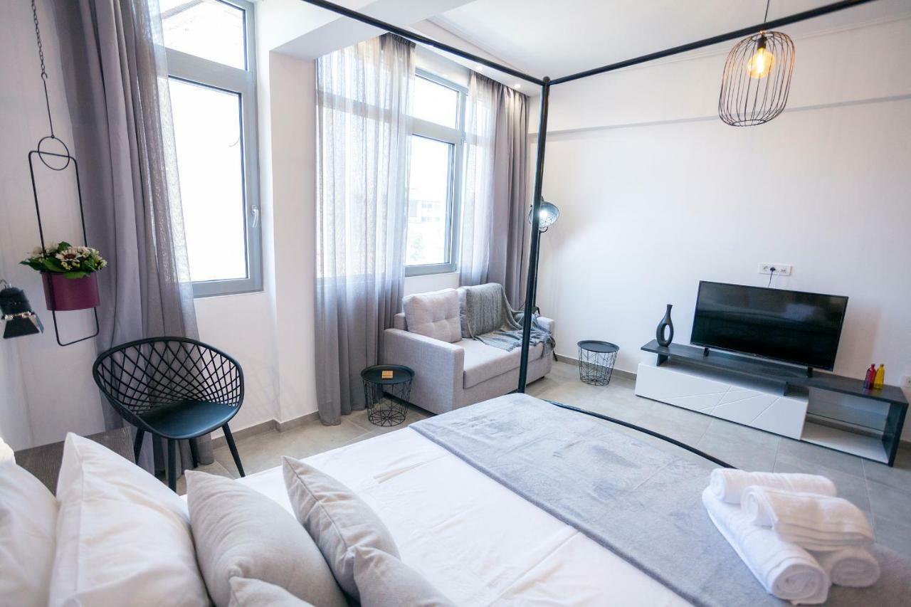 Appartamento Aristophanes Luxury Flat Psyrri Square Atene Esterno foto