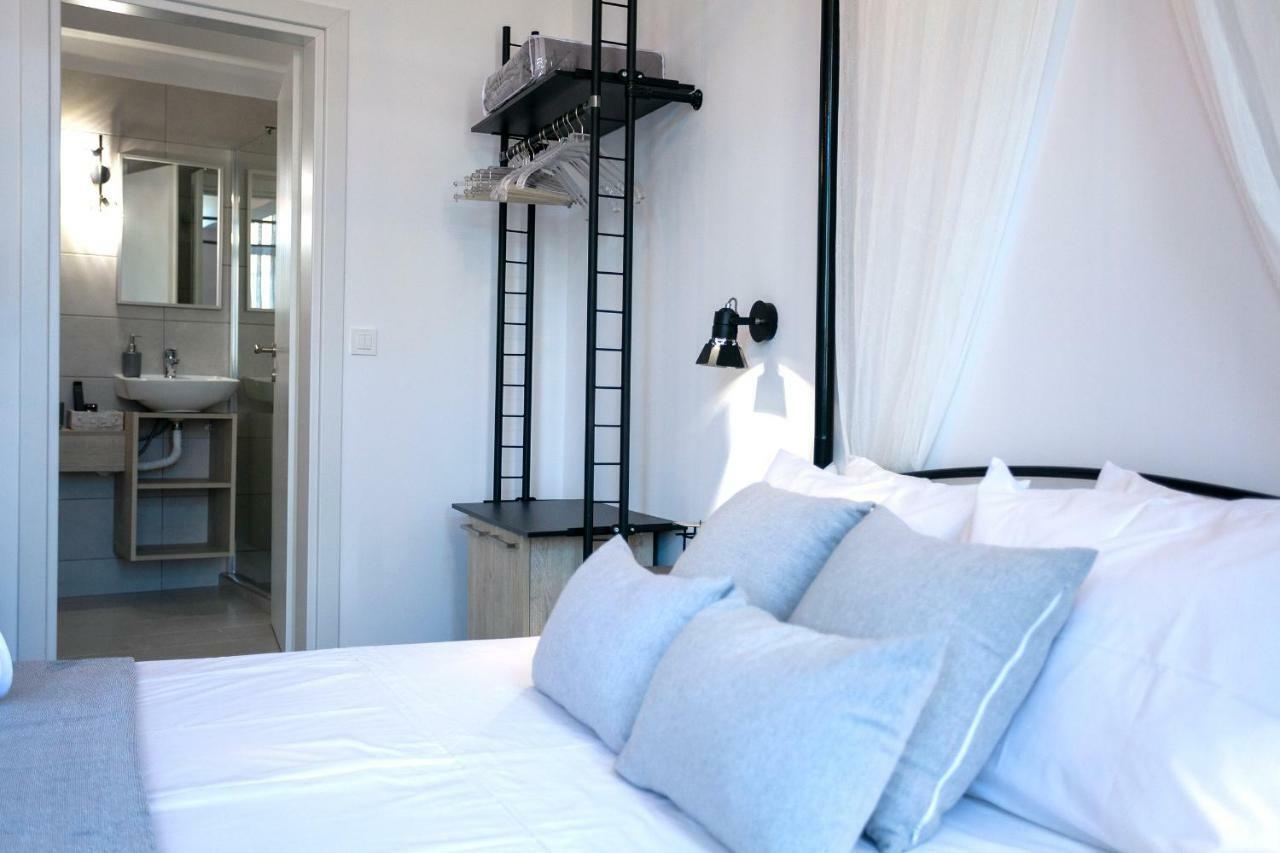 Appartamento Aristophanes Luxury Flat Psyrri Square Atene Esterno foto